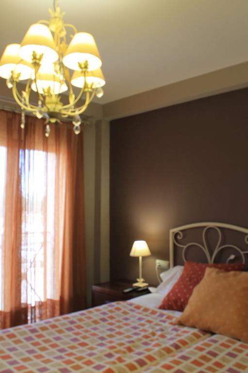 Hotel Restaurante El Tollo Утьель Экстерьер фото