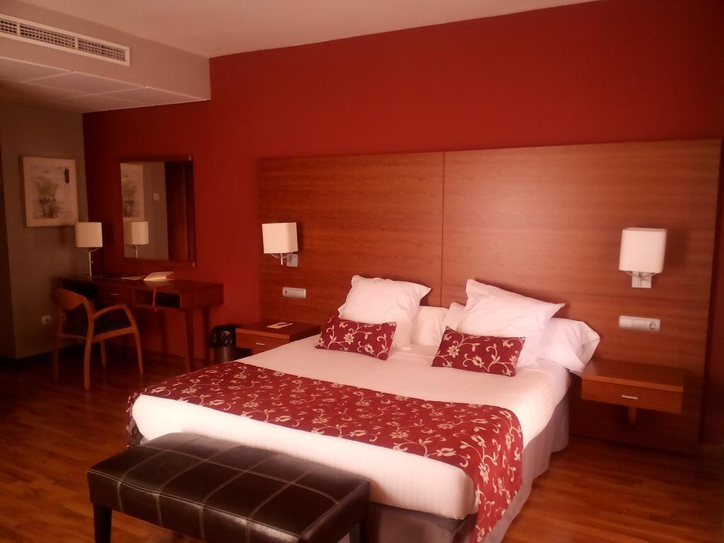 Hotel Restaurante El Tollo Утьель Экстерьер фото